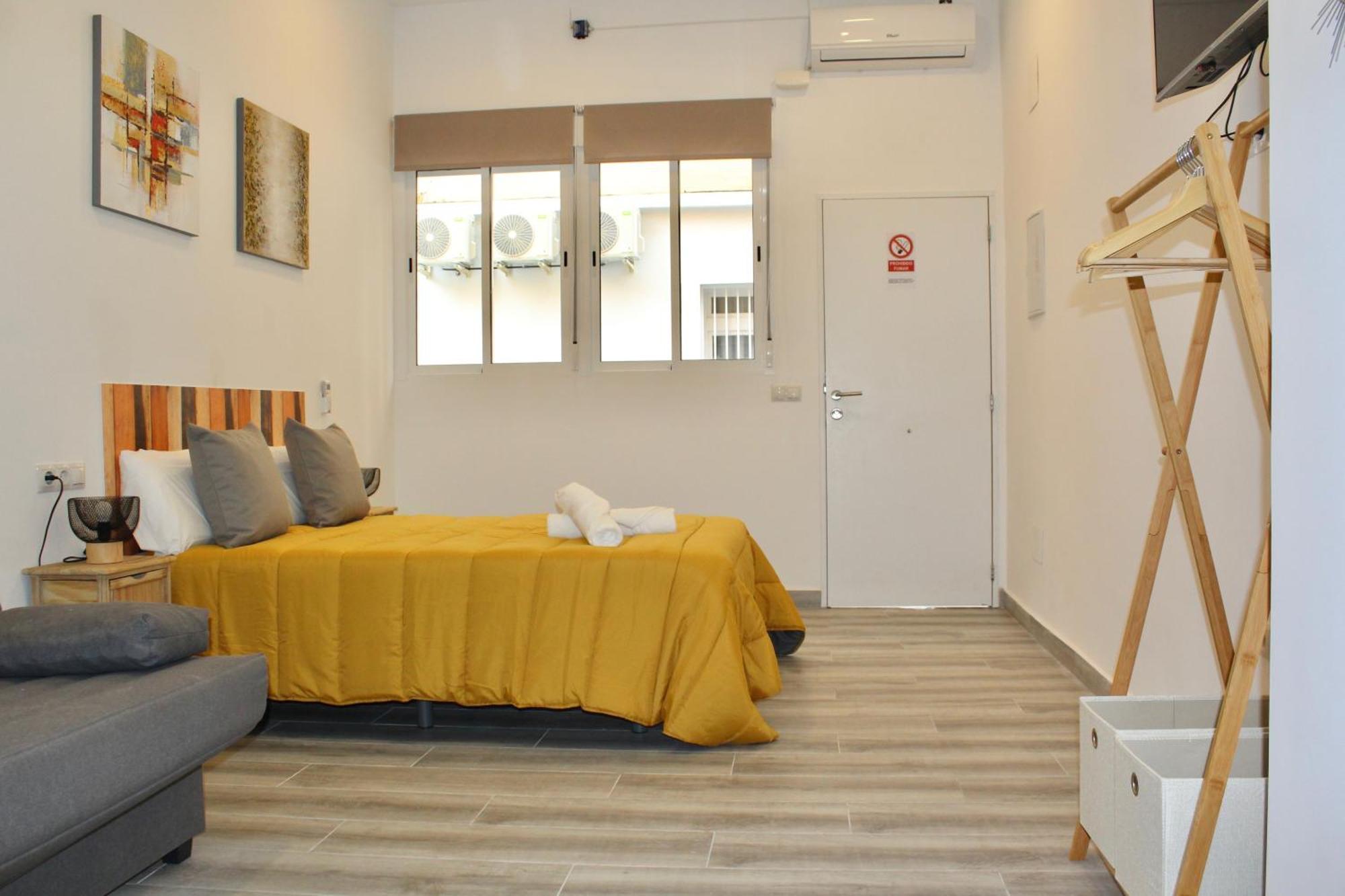 Nuevo Estudio Divina Pastora N-1 Málaga Exteriör bild