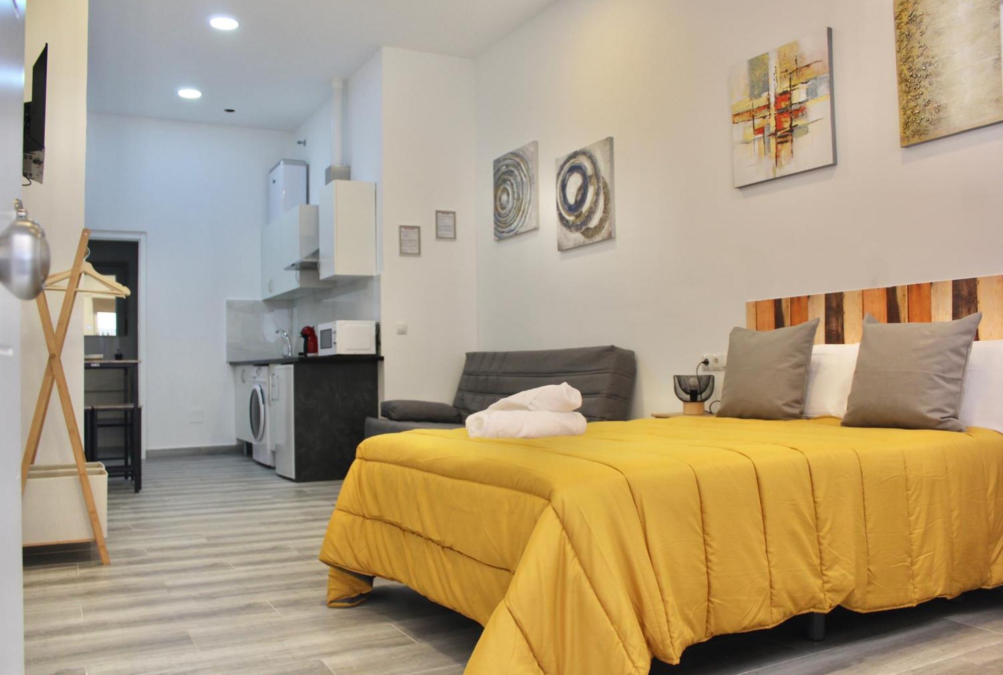 Nuevo Estudio Divina Pastora N-1 Málaga Exteriör bild